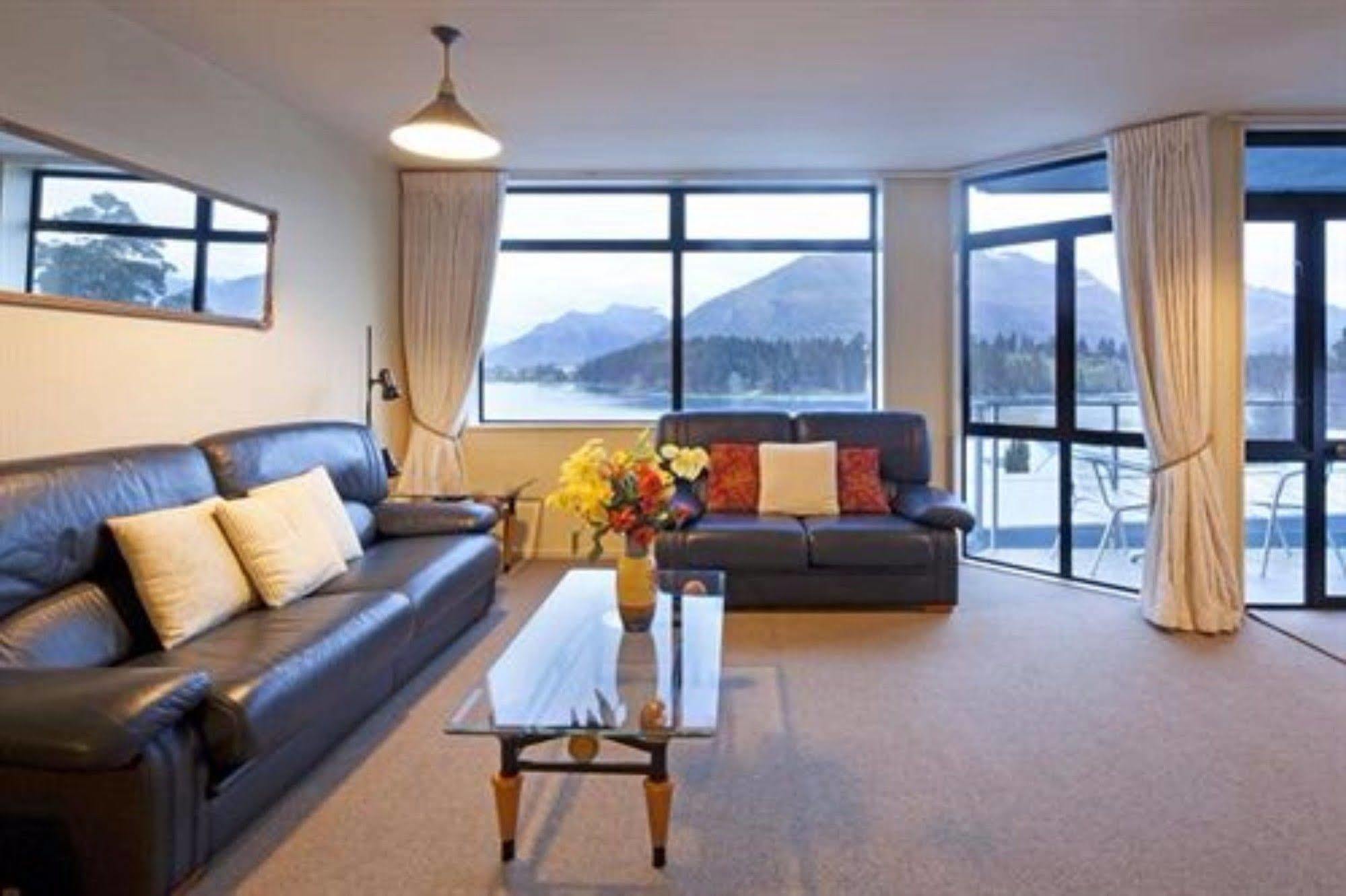 apartamentos @ Spinnaker Bay Queenstown Exterior foto