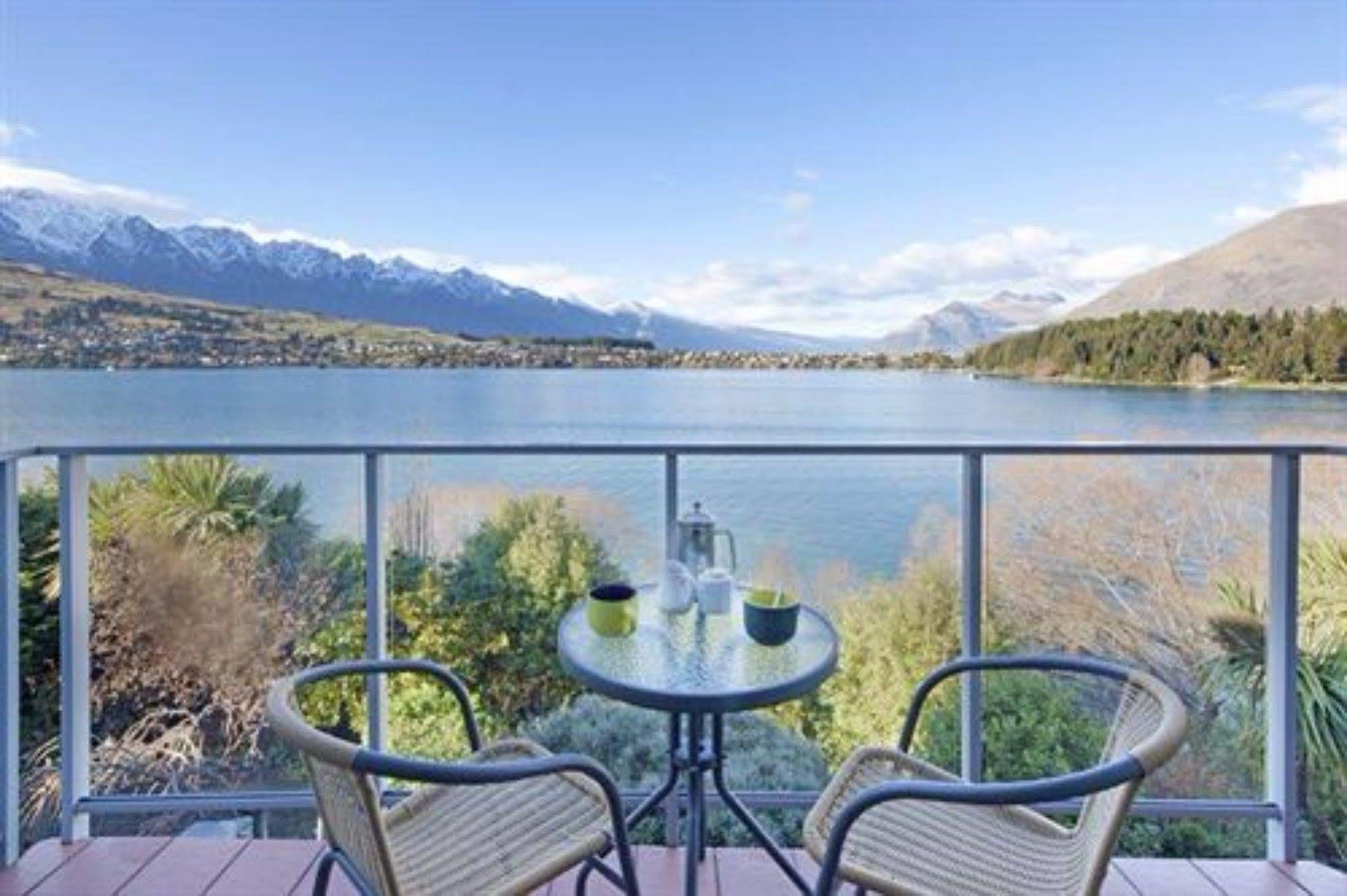 apartamentos @ Spinnaker Bay Queenstown Exterior foto